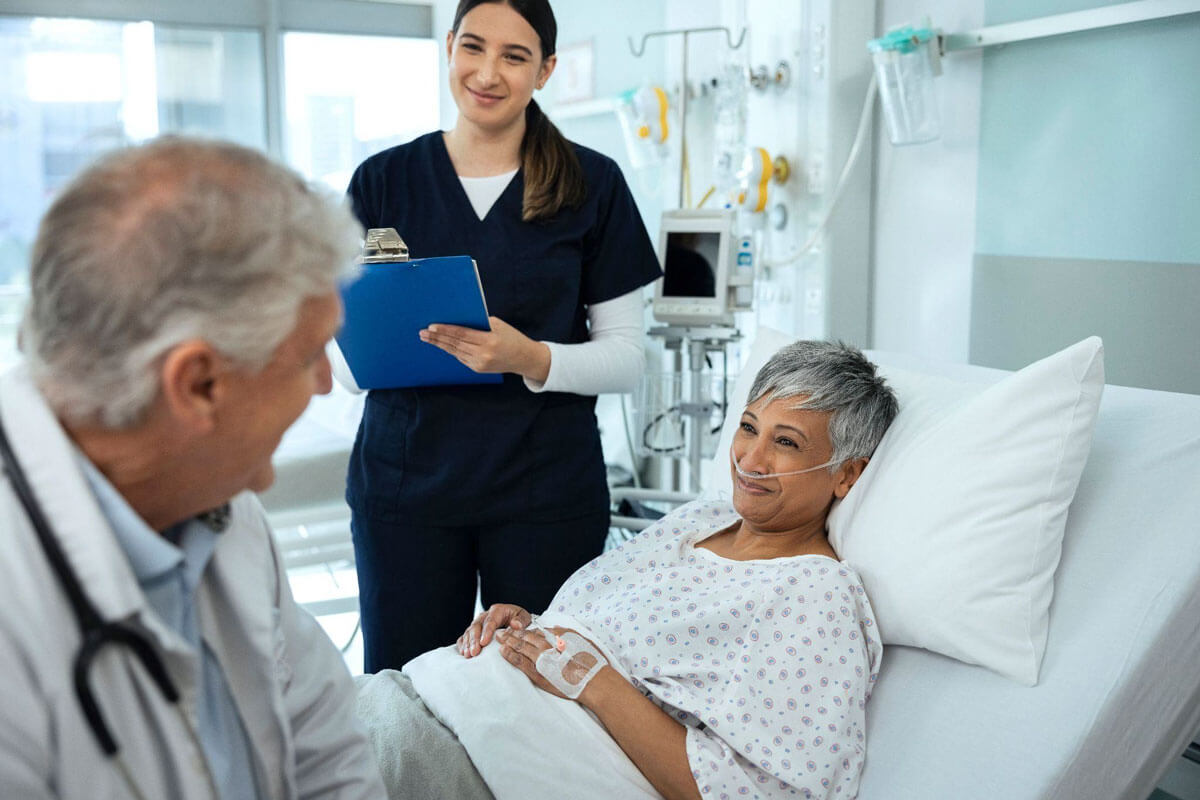 Basal dosing insulin - Doctor, patient and nurse